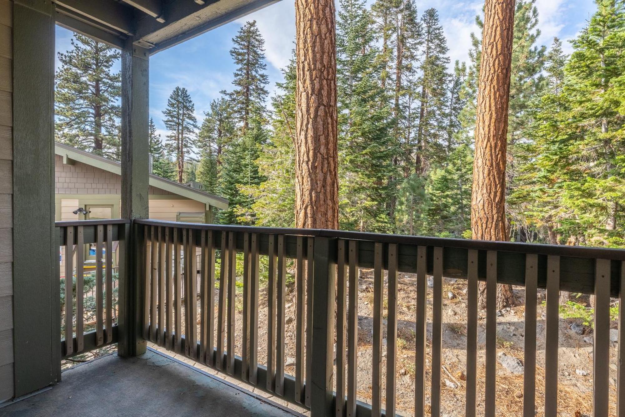 Crestview Bldg A #49 - Spacious 2 Bedroom, 2 Bathroom, Sleeps 7 - Close To Canyon And Village * Mammoth Lakes